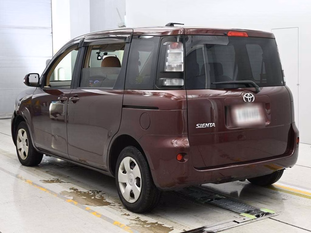 TOYOTA SIENTA