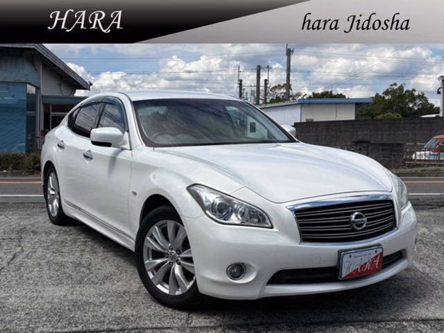 Nissan Fuga