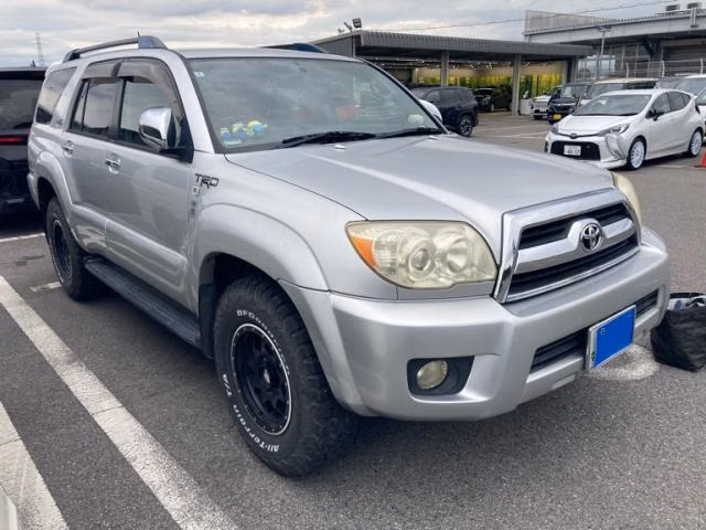 TOYOTA HILUX SURF