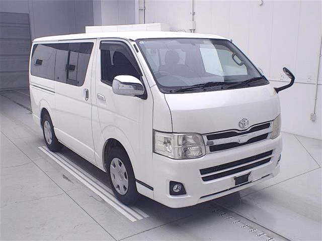 Toyota Regius Ace