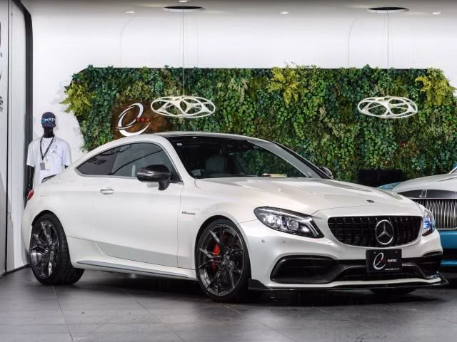 MERCEDES-BENZ C-CLASS