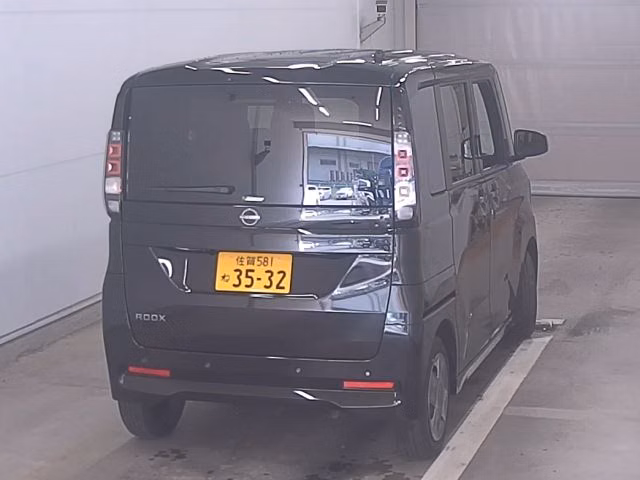 NISSAN ROOX