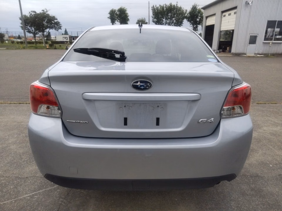 SUBARU IMPREZA