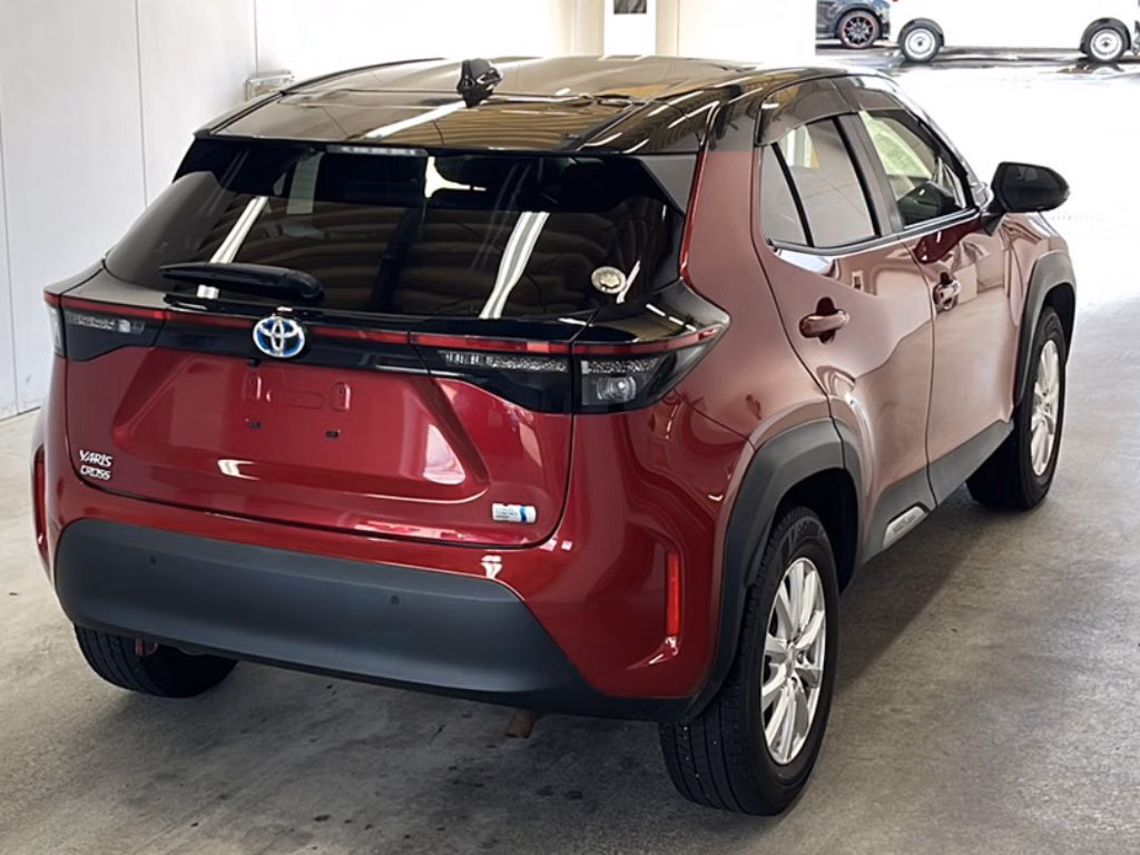 TOYOTA YARIS CROSS