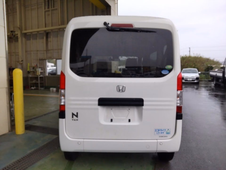 HONDA N-VAN