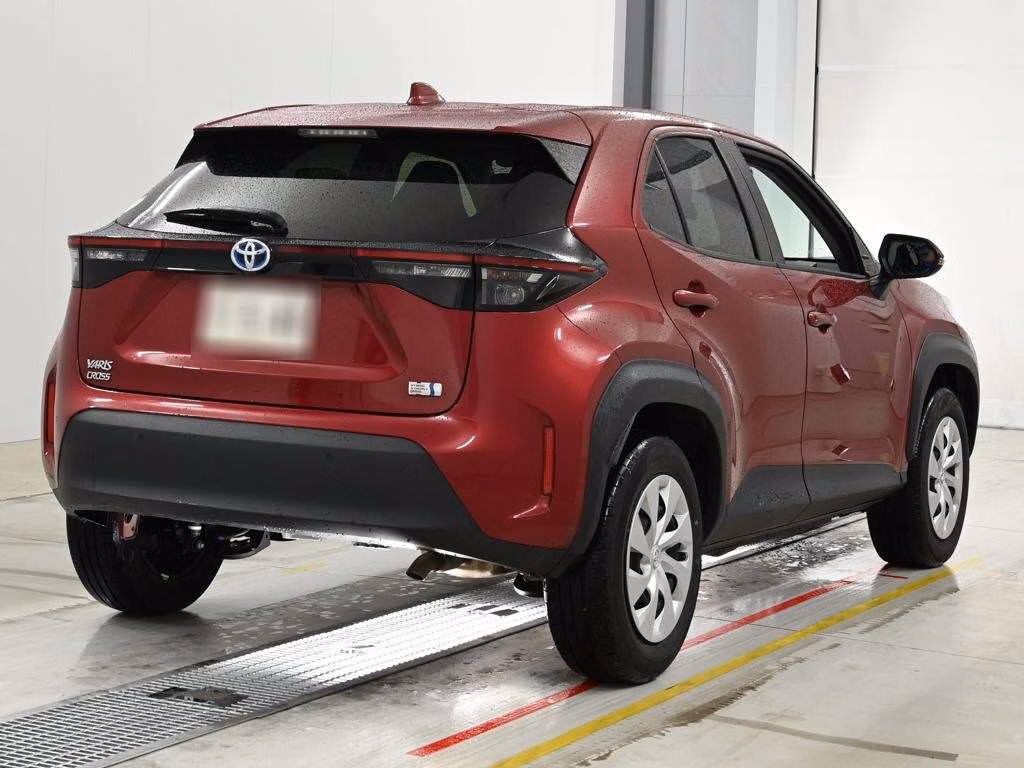 TOYOTA YARIS CROSS