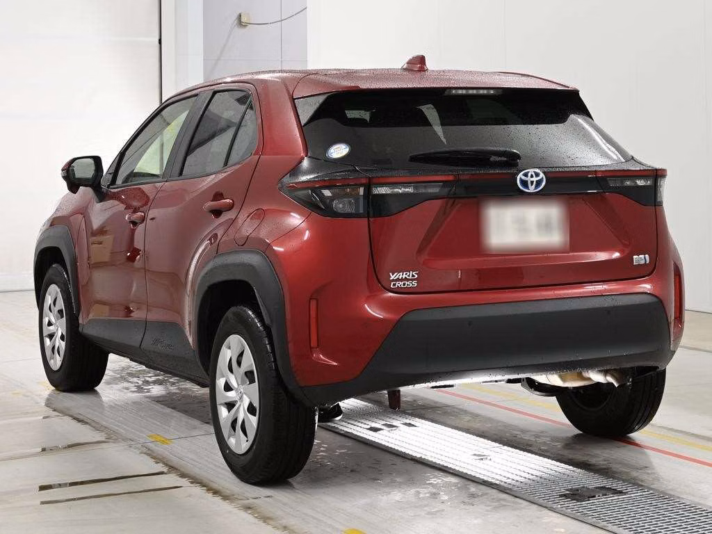 TOYOTA YARIS CROSS