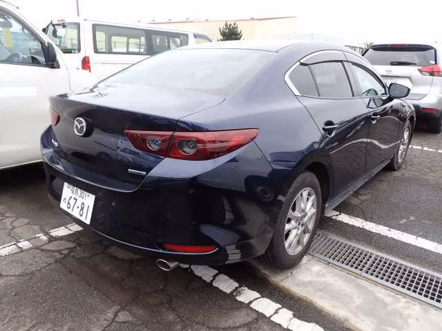 MAZDA MAZDA3