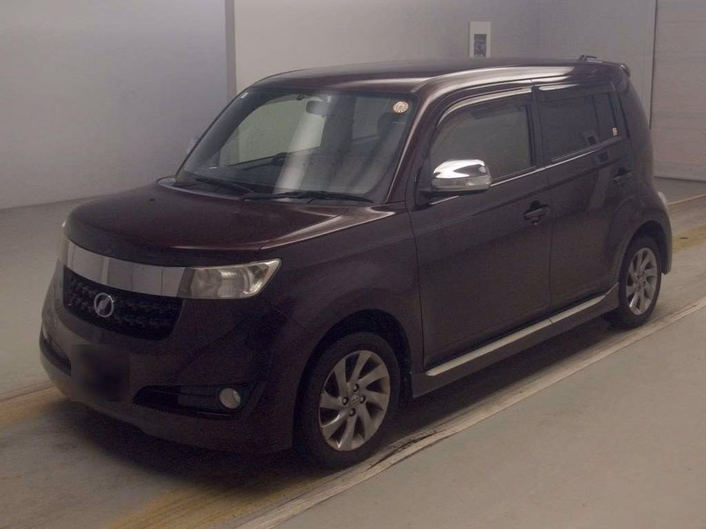 TOYOTA BB