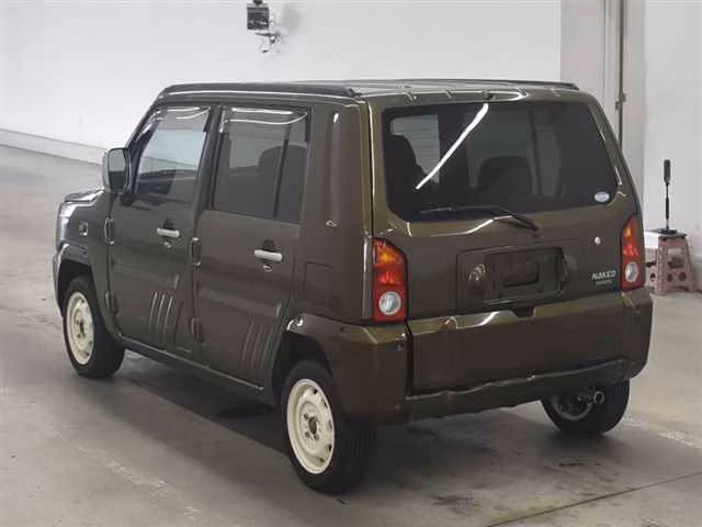 DAIHATSU NAKED