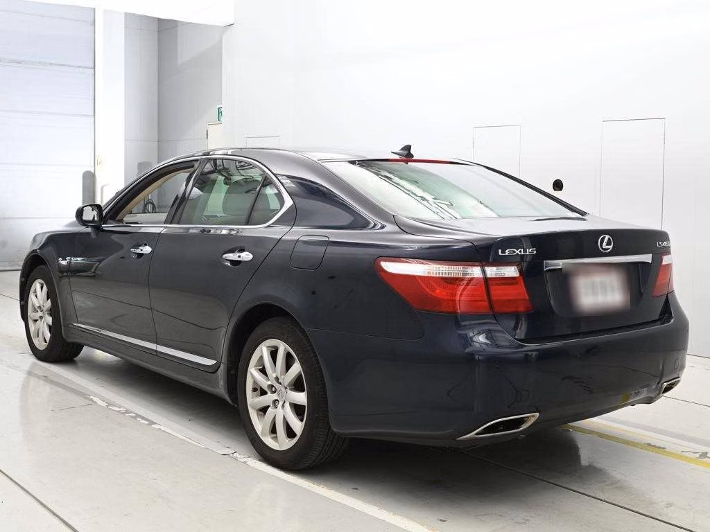 LEXUS LS460