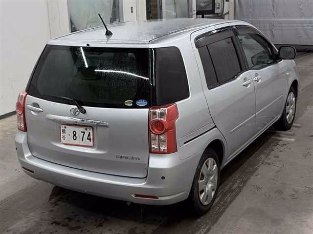 TOYOTA RAUM