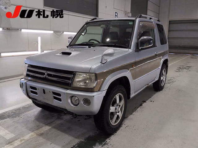 Mitsubishi Pajero Mini