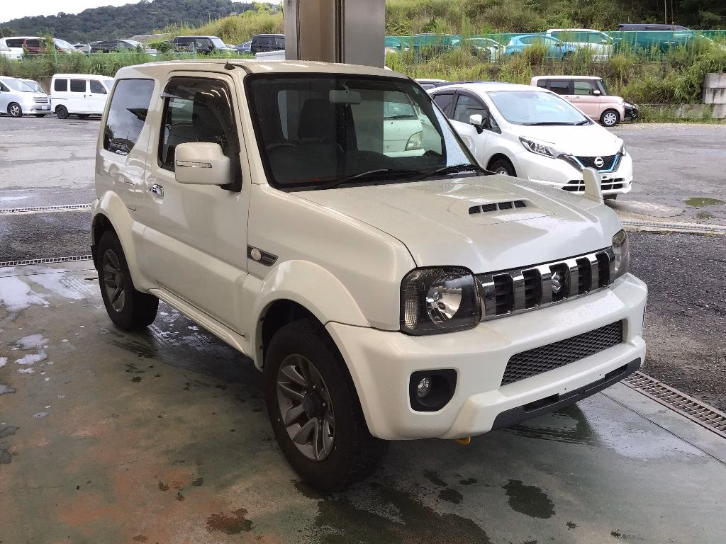 SUZUKI JIMNY SIERRA