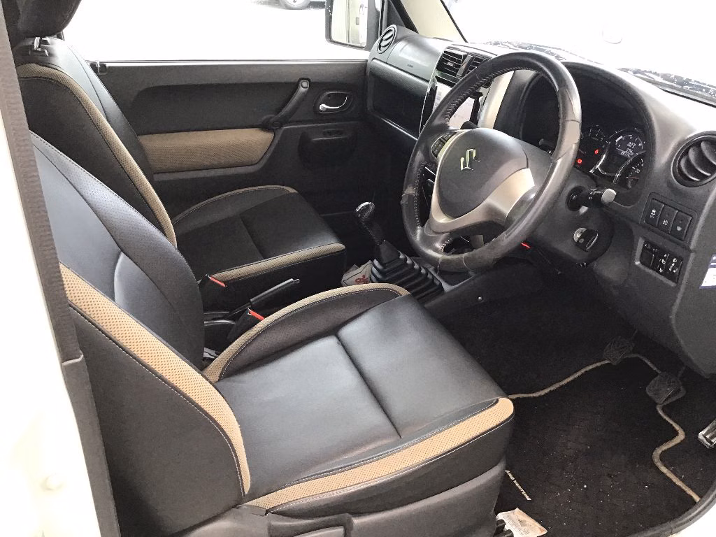 SUZUKI JIMNY SIERRA