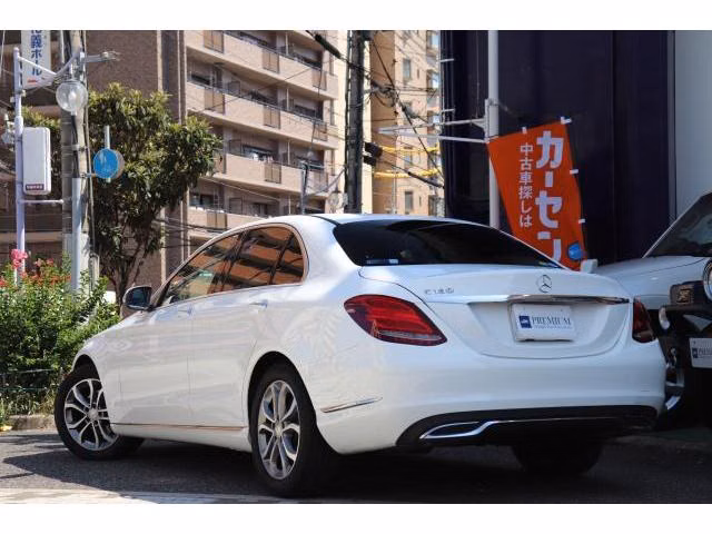 MERCEDES-BENZ C-CLASS