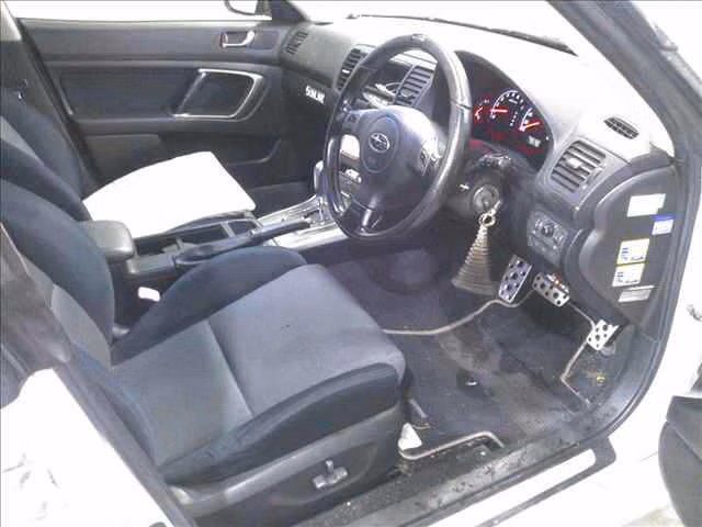 SUBARU LEGACY