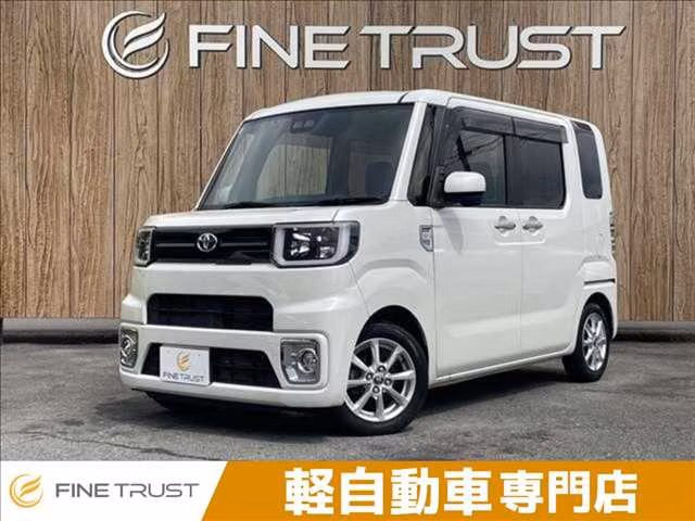 TOYOTA PIXIS MEGA