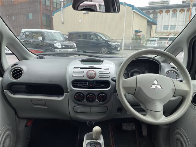 MITSUBISHI I