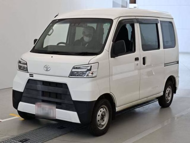 TOYOTA PIXIS VAN