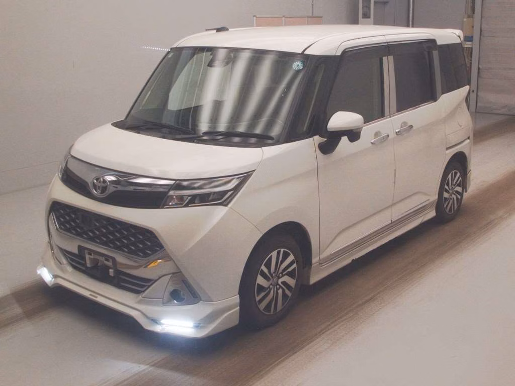TOYOTA TANK