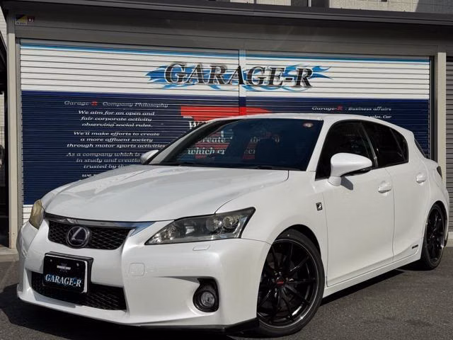 LEXUS CT200H