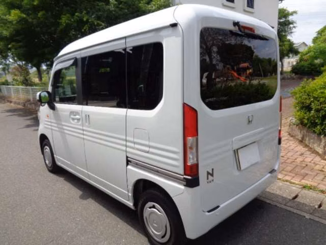 HONDA N-VAN