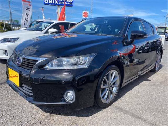 LEXUS CT200H