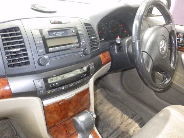 TOYOTA PREMIO