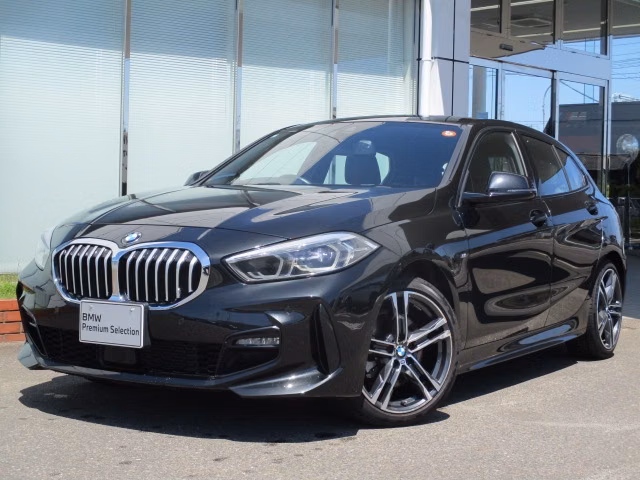 BMW 1-SERIES