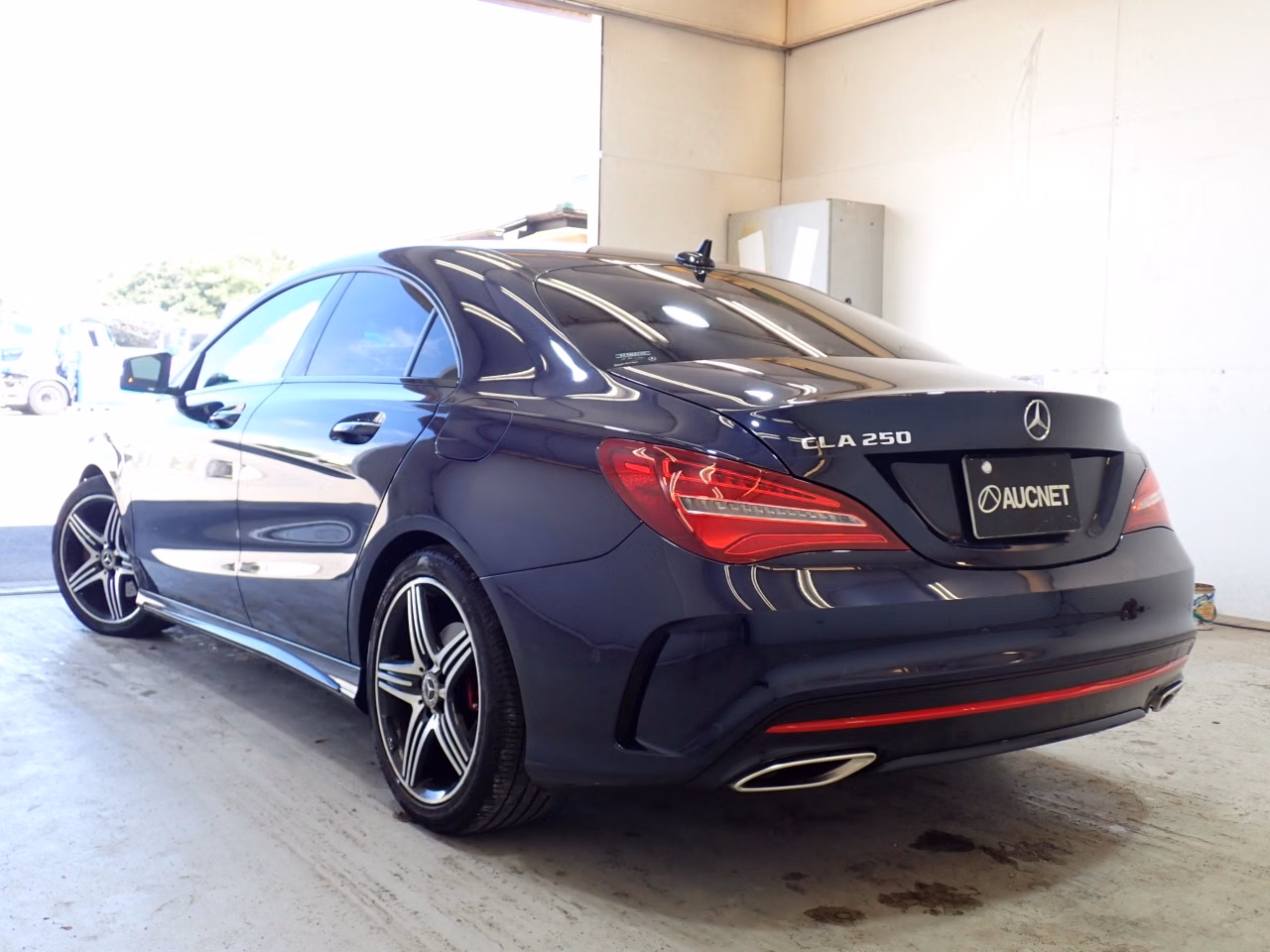 MERCEDES-BENZ CLA-CLASS