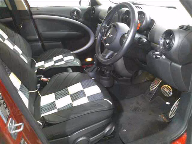MINI CROSSOVER
