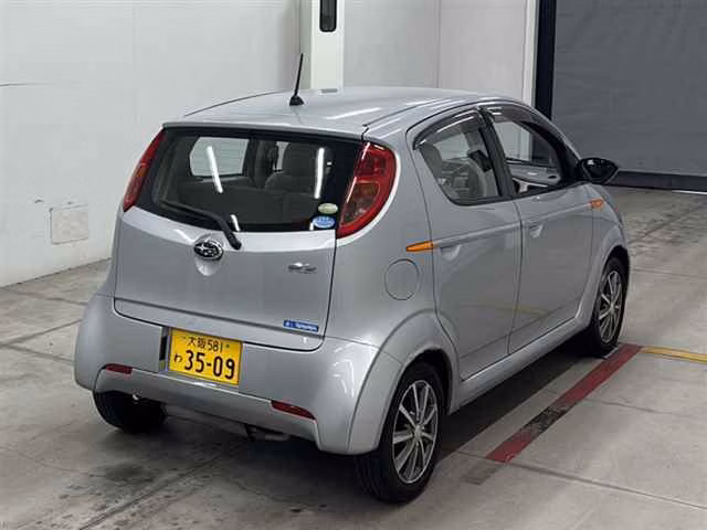 SUBARU R2