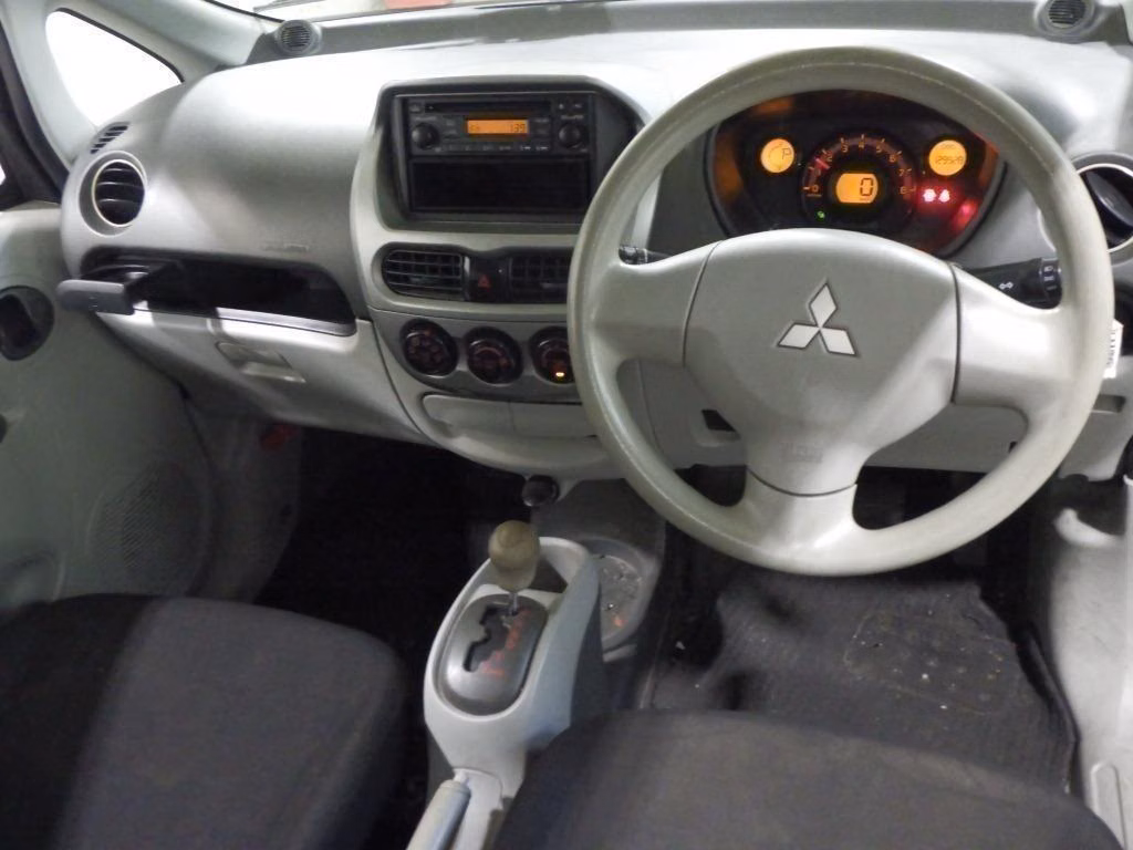 MITSUBISHI I