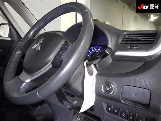 MITSUBISHI DELICA D:2