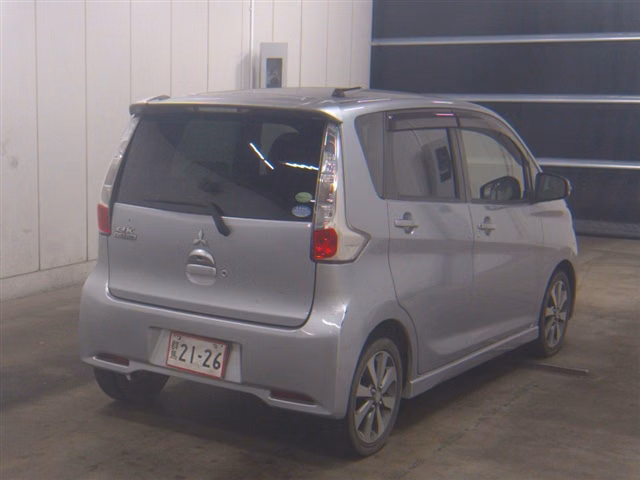 MITSUBISHI EK CUSTOM