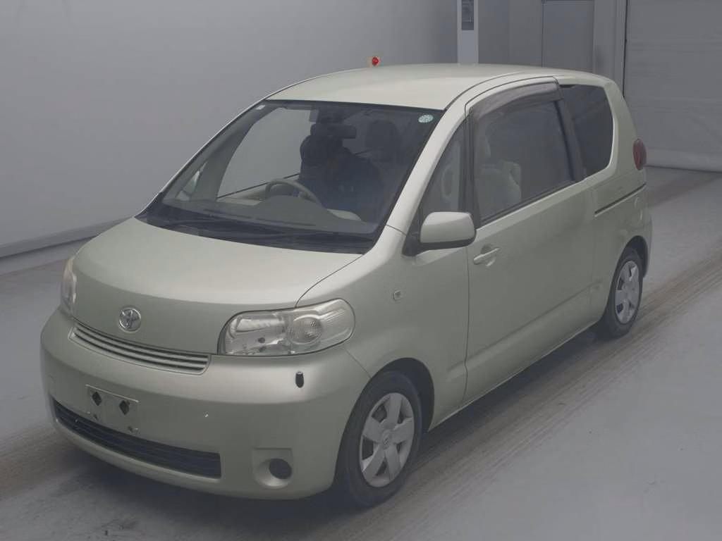 TOYOTA PORTE