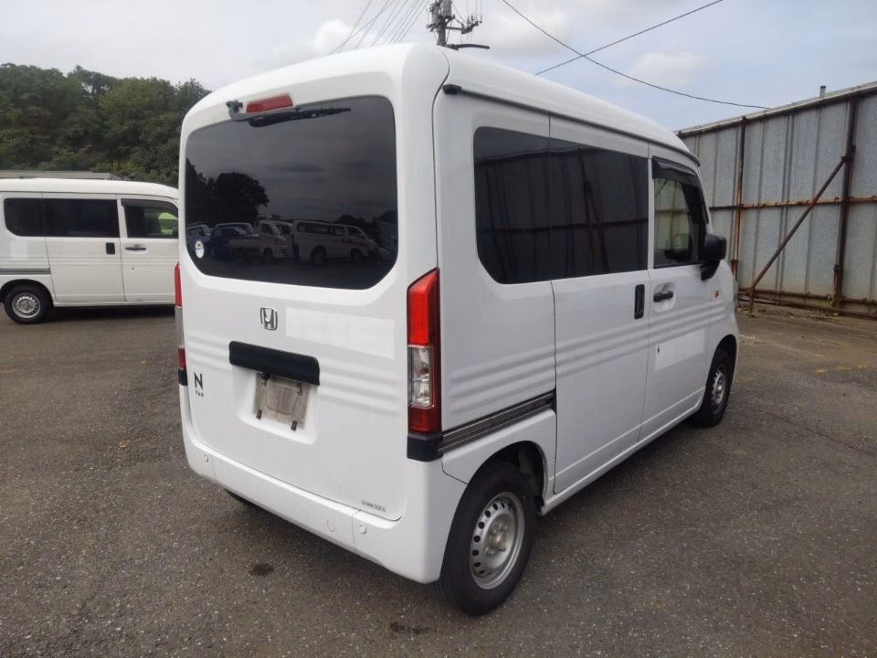 HONDA N-VAN