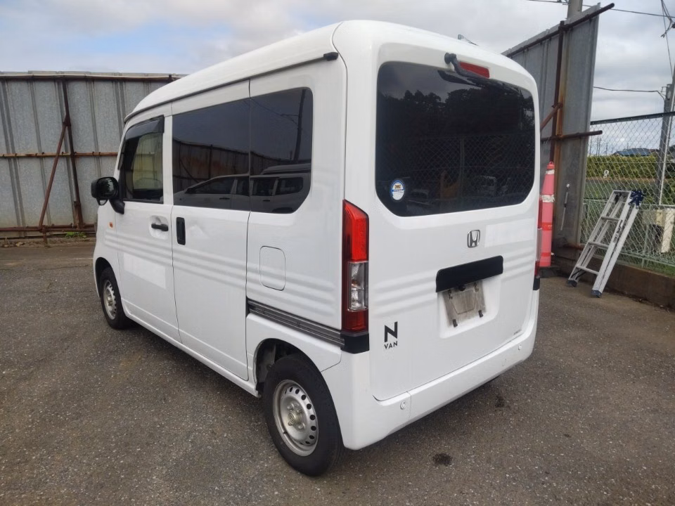 HONDA N-VAN