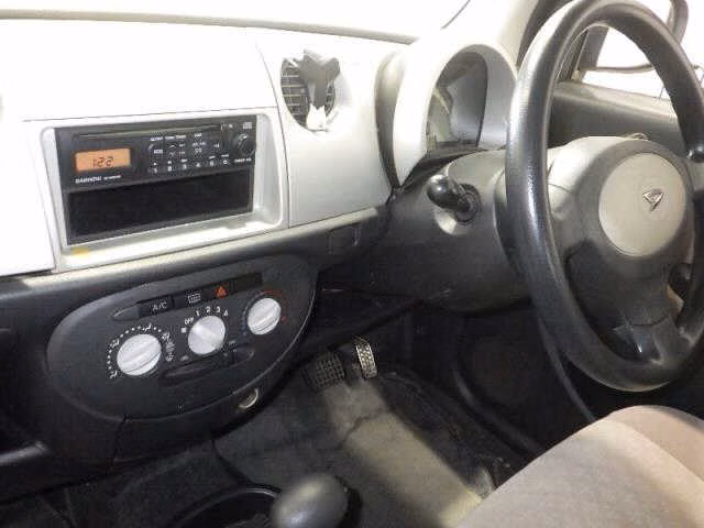 DAIHATSU MIRA GINO