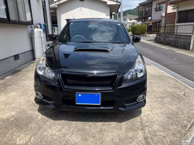SUBARU LEGACY B4