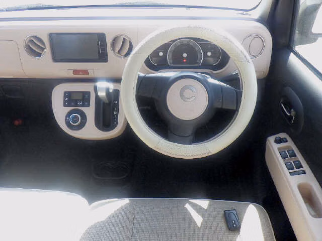 DAIHATSU MIRA COCOA