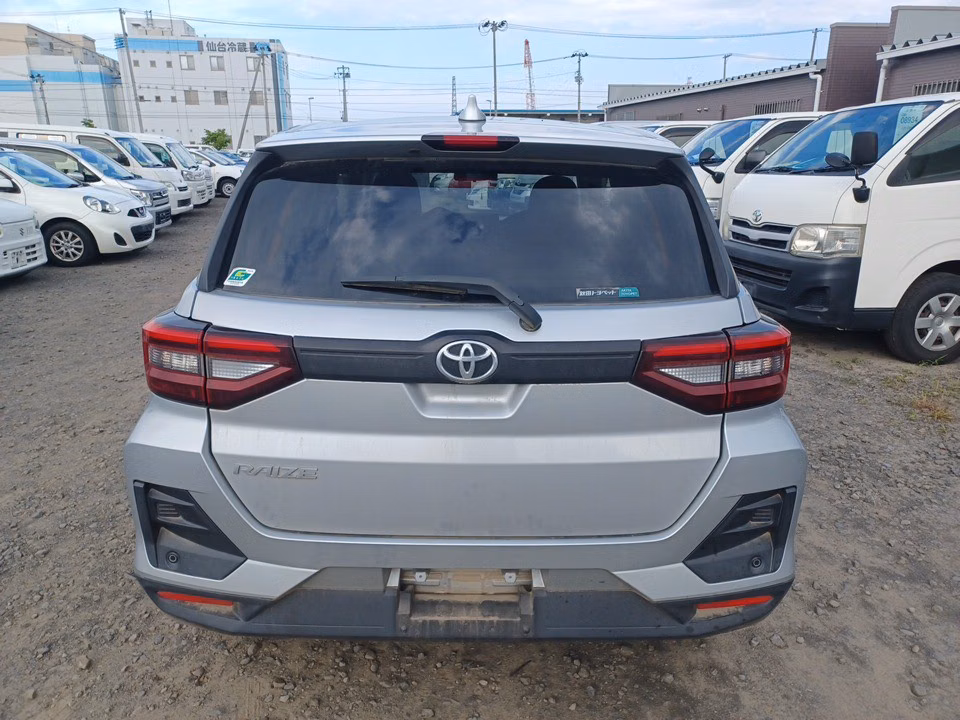 TOYOTA RAIZE
