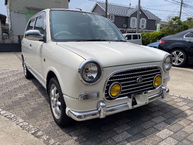 DAIHATSU MIRA GINO
