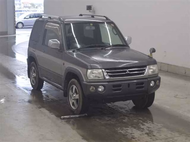 MITSUBISHI PAJERO MINI