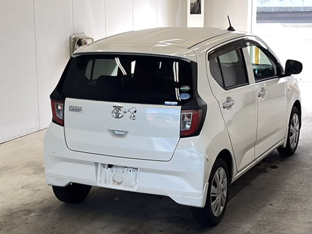 TOYOTA PIXIS EPOCH