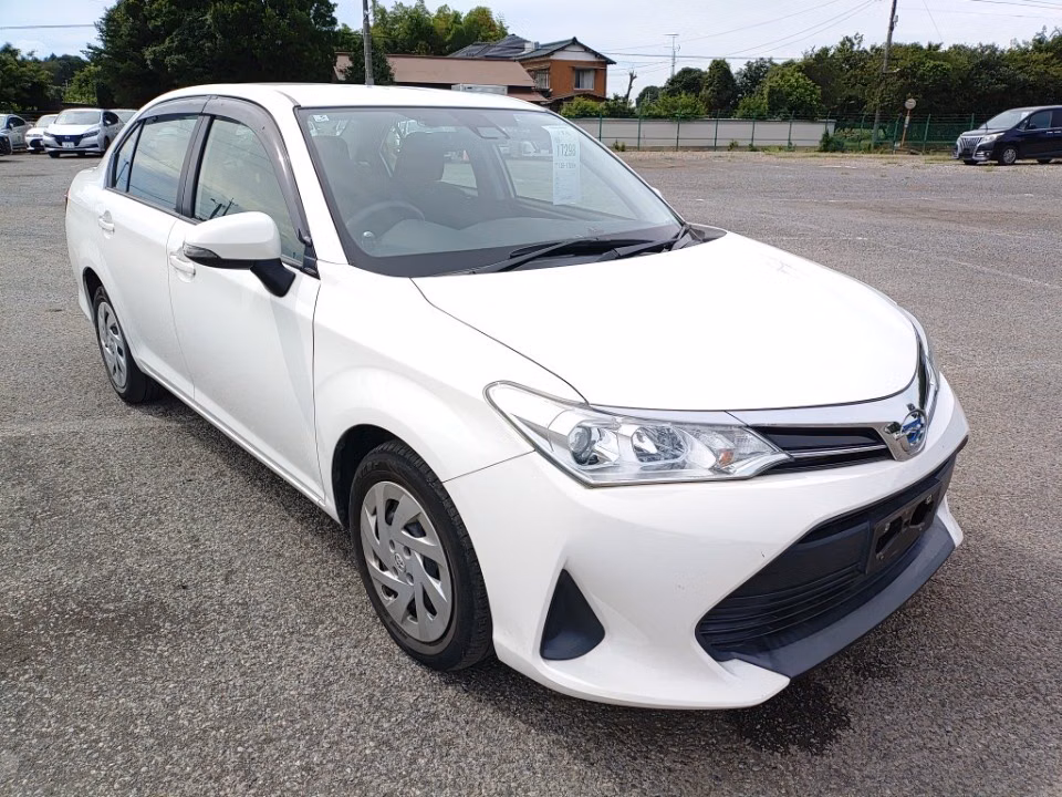 TOYOTA COROLLA AXIO
