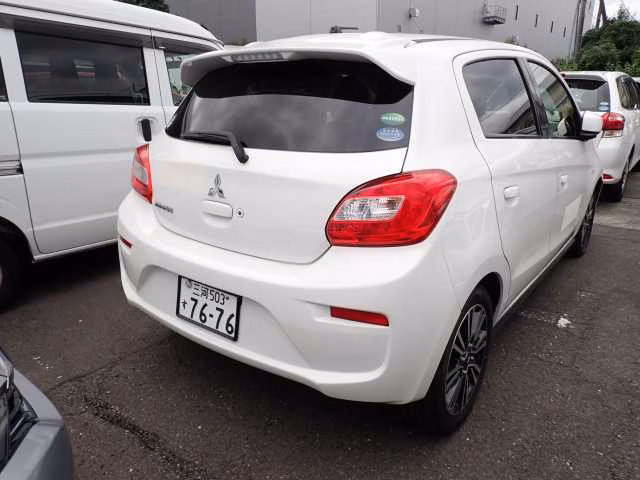 MITSUBISHI MIRAGE