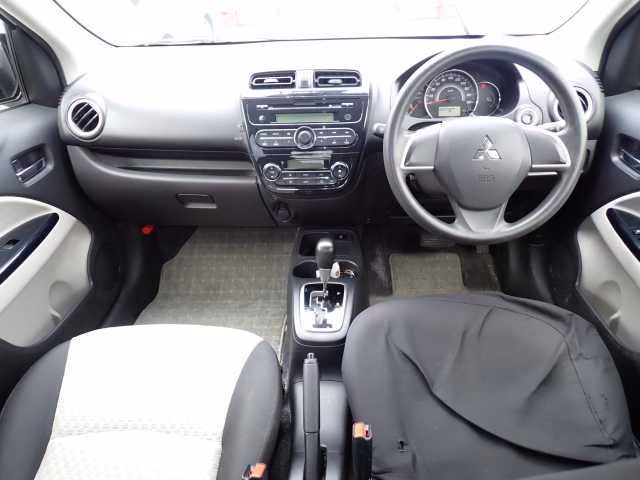 MITSUBISHI MIRAGE