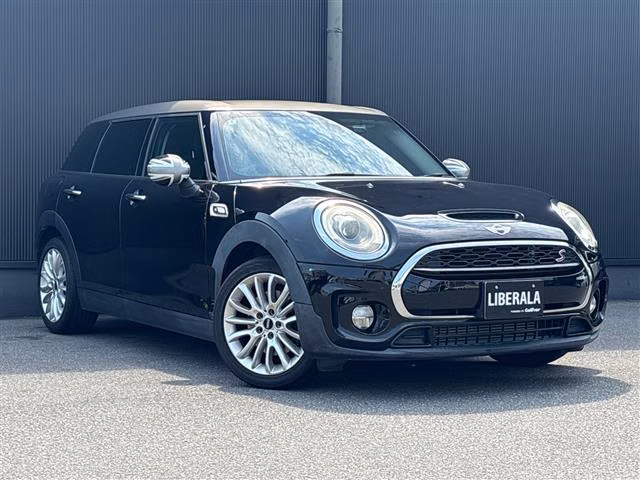 MINI CLUBMAN